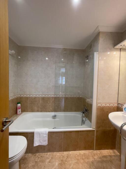 Apartamento En Vigo 3 Hab Wifi Playa A 8 Mins ツ By Rias Baixas Rentals Buitenkant foto
